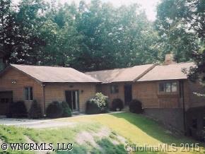 69 Deer Run, Hendersonville, NC 28739
