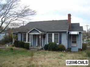 204 SW 25th St., Hickory, NC 28602