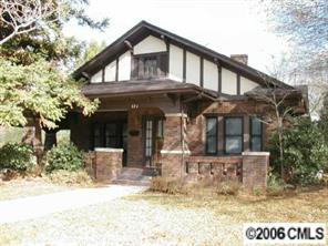 826 E Iredell Ave., Mooresville, NC 28115