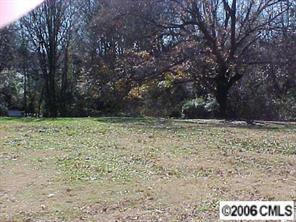 907 E Fourth St., Gastonia, NC 28054