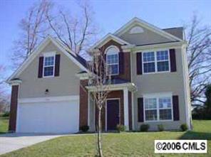 2816 Forest Grove Ct., Charlotte, NC 28269