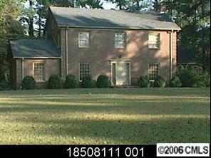 1320 Meadowood Ln., Charlotte, NC 28211