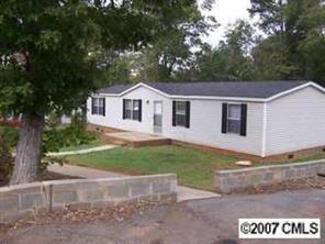 6121 Burnhurst Ln., Denver, NC 28037