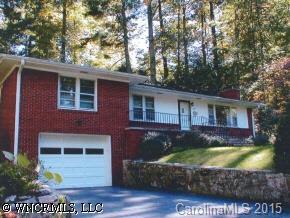 107 Arbutus Ln, Hendersonville, NC 28739