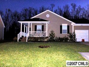 15211 Dehavilland Dr., Charlotte, NC 28278