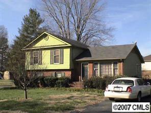 250 Vickery Dr., Charlotte, NC 28215