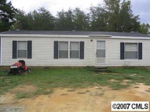 3574 Woodstream Dr., Maiden, NC 28650