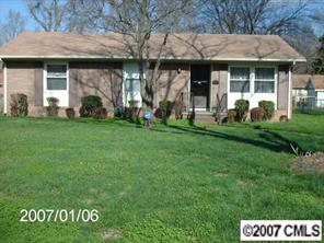 4057 Uppergate Ln., Charlotte, NC 28215