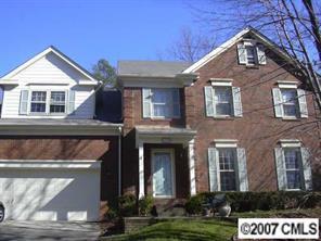 607 Giles Ct., Matthews, NC 28105