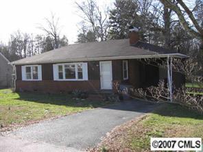 1610 Fredrick Ave., Kannapolis, NC 28081