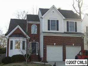 1932 Dearmon Dr., Charlotte, NC 28205