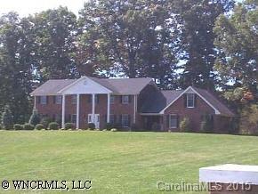 400 Sugarloaf Road, Hendersonville, NC 28792