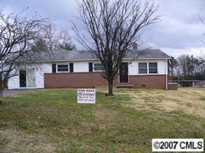 3997 Buff St., Hickory, NC 28602