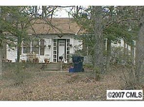 2441 E John St., Matthews, NC 28105
