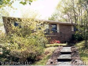 205 Trappers Trail, Hendersonville, NC 28739