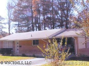 23 Hillpark Dr, Hendersonville, NC 28739