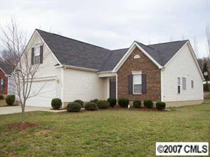 148 Brookstone Dr., Mount Holly, NC 28120