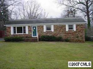 2513 Lyon St., Gastonia, NC 28052