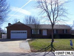 2501 Wilmont Dr., Ranlo, NC 28054