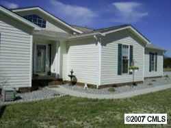 7231 Channelview Dr., Sherrills Ford, NC 28673