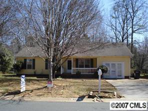 6228 Bandy Dr., Charlotte, NC 28227