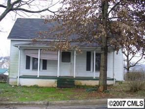 2015 4th St., Hickory, NC 28602