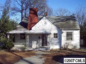 2125 Camp Greene St., Charlotte, NC 28208