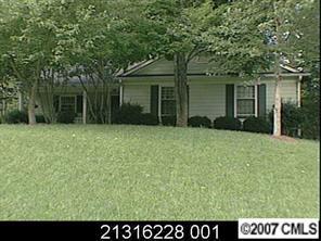 8200 Arrowsmith Ln., Charlotte, NC 28270