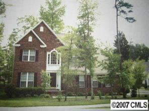 8618 Woodcock Ln., Charlotte, NC 28216