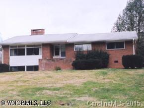 111 Wood Dale Dr., Hendersonville, NC 28791