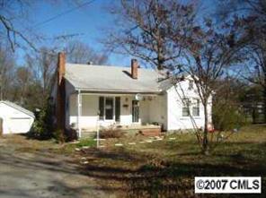 810 Maplewood Ave., Kannapolis, NC 28081