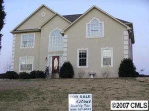 114 Hopedale Ct., Mooresville, NC 28117