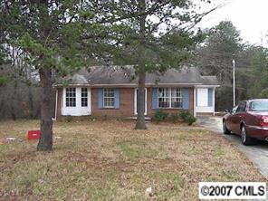 736 Crescent St., Statesville, NC 28677