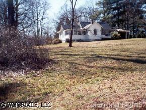 5 Knollwood Dr., Hendersonville, NC 28739