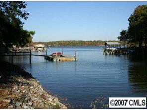 9121 Azalea Rd., Sherrills Ford, NC 28673