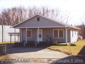 154 White Street, Hendersonville, NC 28739