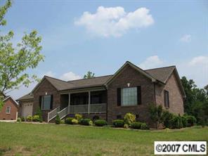 1256 Sedgewood Ln., Lincolnton, NC 28092
