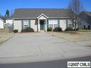 8420 Hammonds St., Charlotte, NC 28214