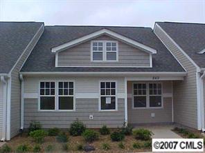 965 Valiant Dr., Statesville, NC 28677