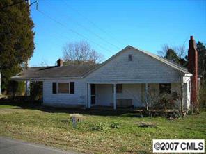 301 Fisher St., Concord, NC 28027