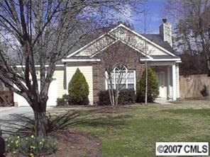 13701 Gatestone Ln., Pineville, NC 28134