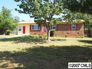 319 N Toney St., Boiling Springs, NC 28017