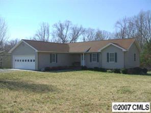 162 Honeycutt Rd., Troutman, NC 28166