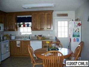 155 Allen Dale Ln., Lincolnton, NC 28092