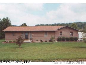 195 Pleasant Grove Road, Hendersonville, NC 28739