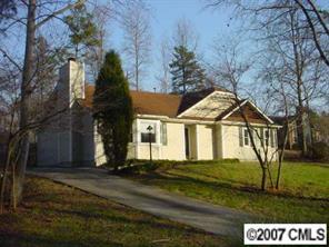 1322 Bellingham Dr., Mooresville, NC 28115