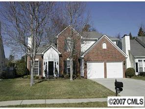 6215 Harburn Forest Dr., Charlotte, NC 28269