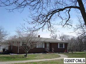 1403 Azalea Ave., Kannapolis, NC 28081