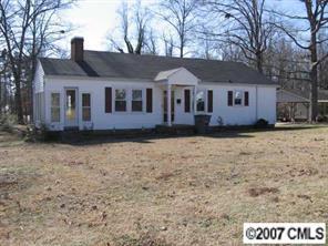 2112 Glenwood St., Kannapolis, NC 28083