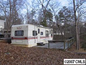 157 Clubhouse Dr., New London, NC 28127